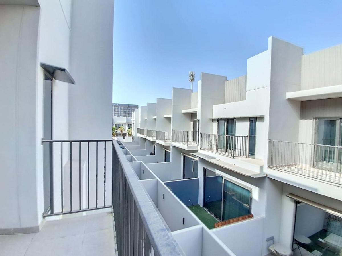 Mag Eye - Spacious Two Bedroom Townhouse Dubai Exterior photo